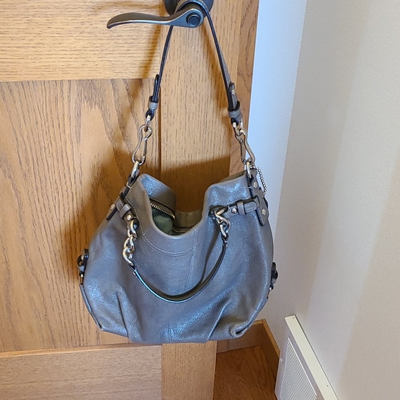 Coach Hobo Bag - Picture 3 of 8